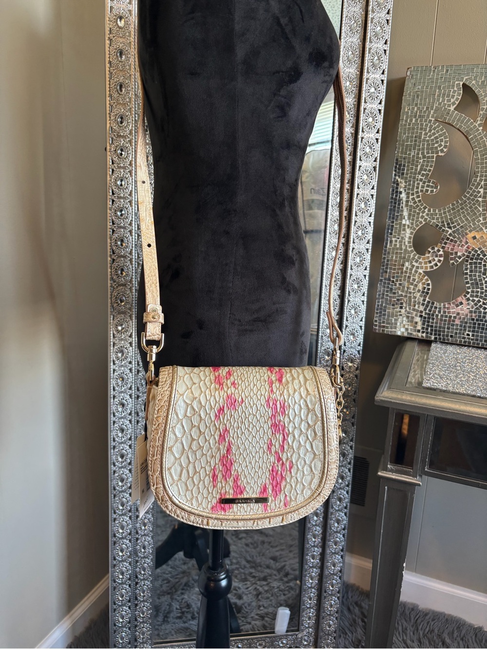 💕Brahmin Briar Apricot Rose Valentia‎ Leather Crossbody